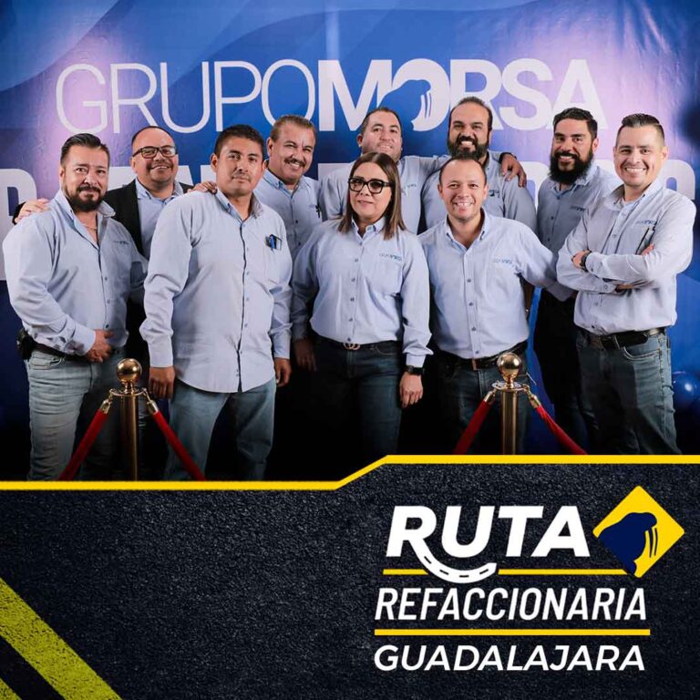 foto grupal equipo grupo morsa ruta refaccionaria guadalajara