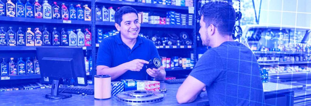 Cómo influye el conocimiento técnico en las ventas de autopartes